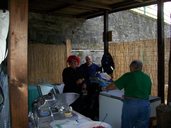  Image name: Estate07.jpg 
 width: 601 pixel 
 height: 452 pixel 
 Size: 220796 bytes 
 Click to enlarge 